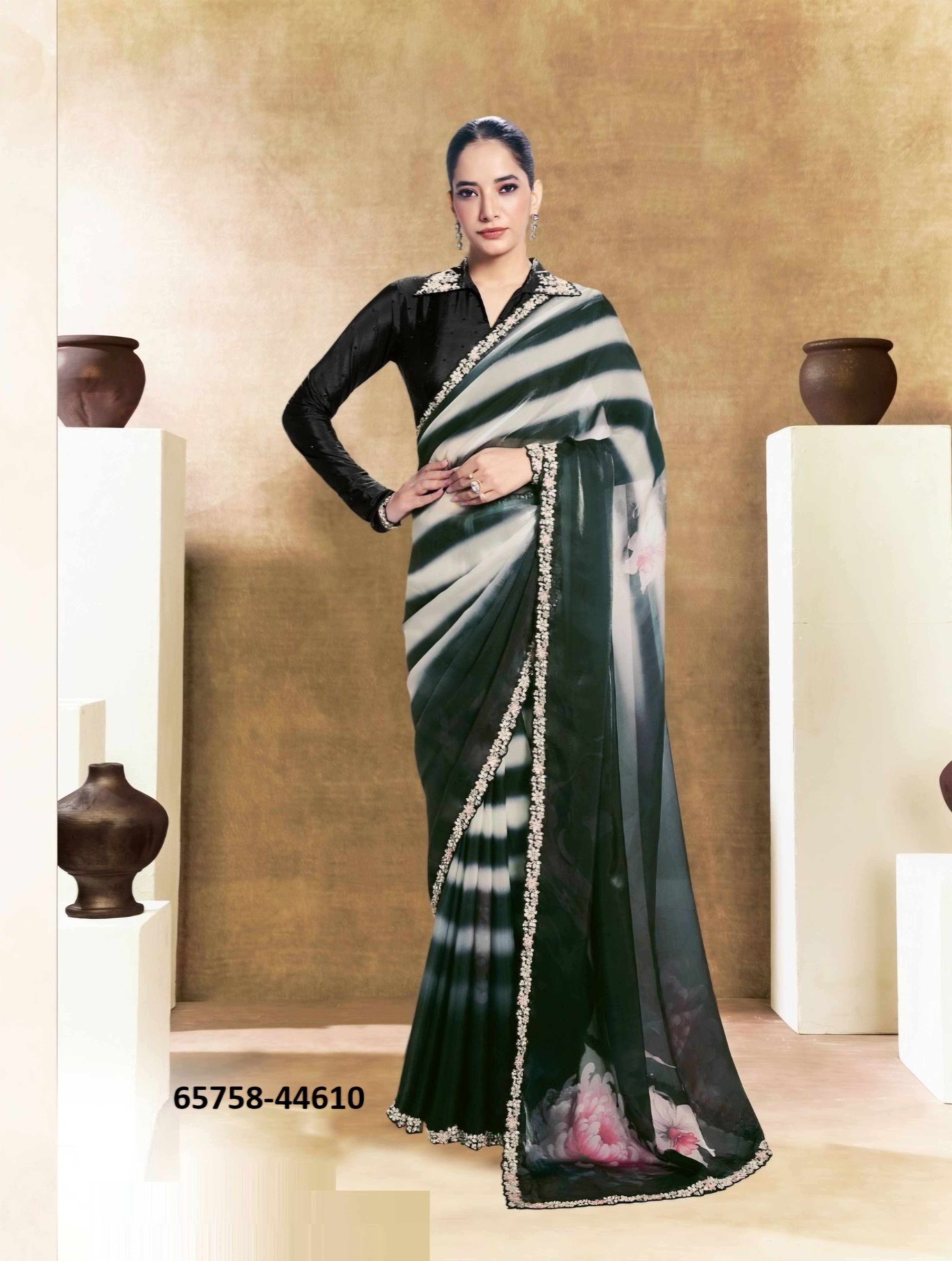 Stunning Crepe sari in black and whiite