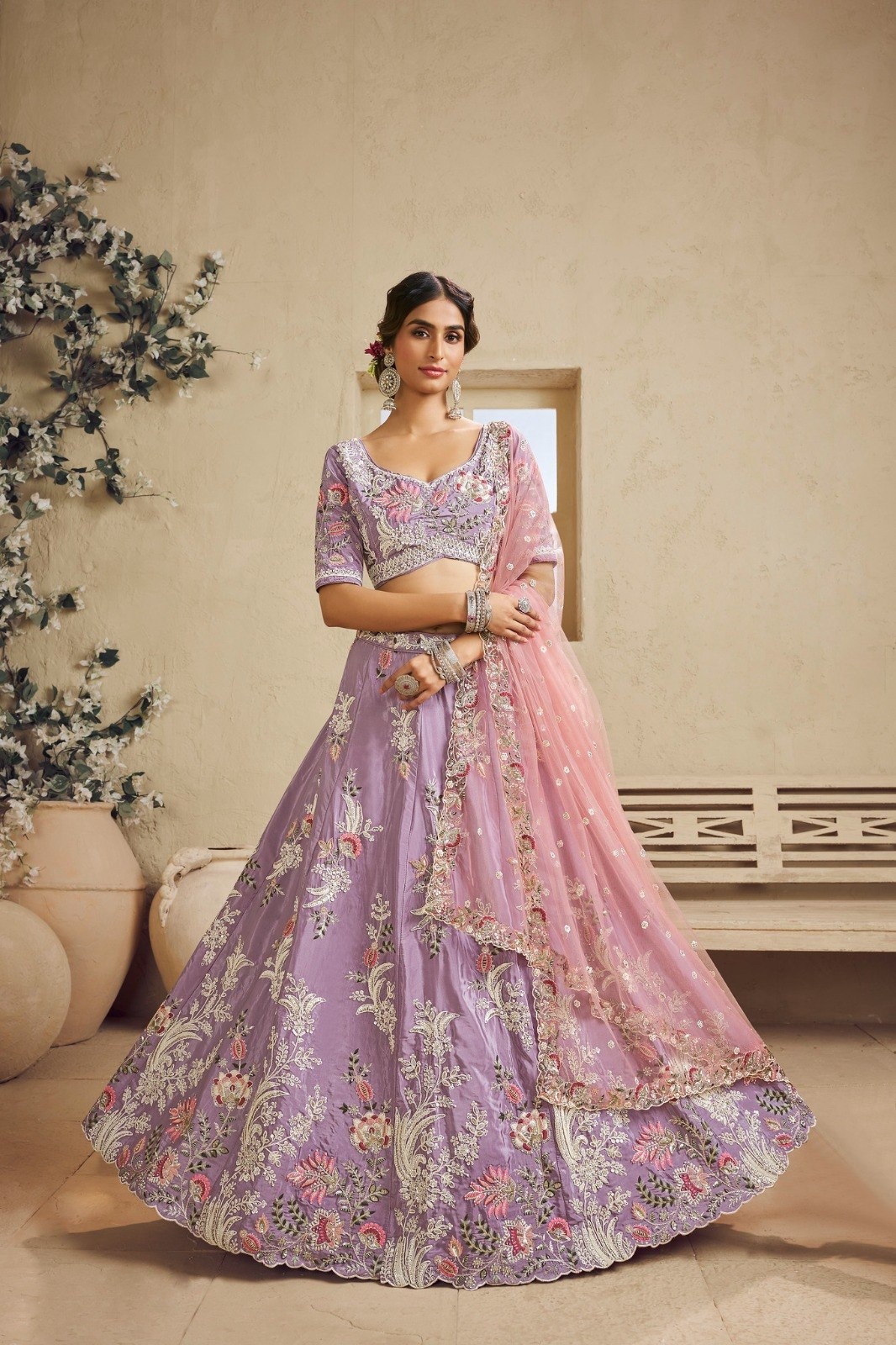GORGEOUS LAVANDER LAHENGA CHOLI WITH DUPATTA